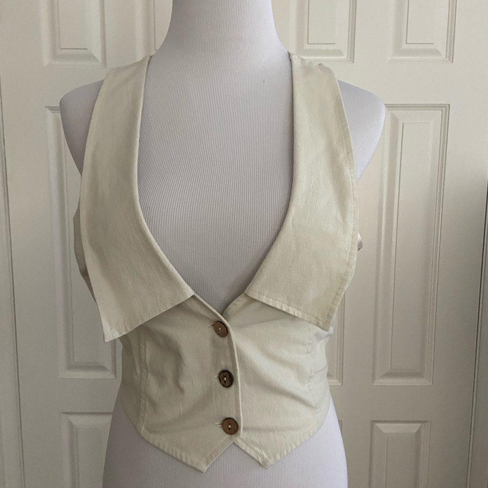 Free People NWT button up cropped vest with tie back